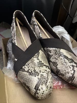 Womens Snakeskin flats Size 10 Clarks Shoes - Thumbnail 4