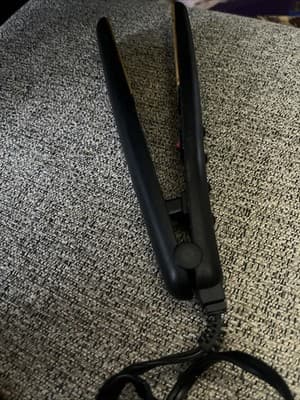 Hot Beauty 1 Inch Wide Hot Flat Iron - Thumbnail 2