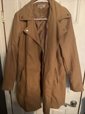 Charlotte Russe Tan Women’s Medium Polyester/wool Pea Coat Mid Length - Image 1