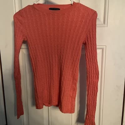 Women’s XS Banana Republic Pink Lined Ribbed Pattern Long Sleeve Top - Image 1