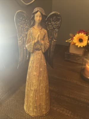 Tii Collections large Resin Classix Angel Figurine with Bronze Wings - Image 1