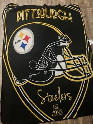 Steelers Blanket Throw Fleece Of Helmet And EST 1933 Approx 4’x3’ - Image 1