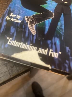 Tuxedo (VHS, 2002) - Thumbnail 3