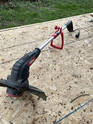 Hyper Tough 4.6-Amp 13in Electric String Trimmer HT21-401-002-04 [New] - Image 1