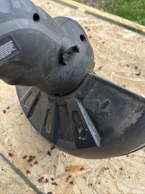 Hyper Tough 4.6-Amp 13in Electric String Trimmer HT21-401-002-04 [New] - Thumbnail 8