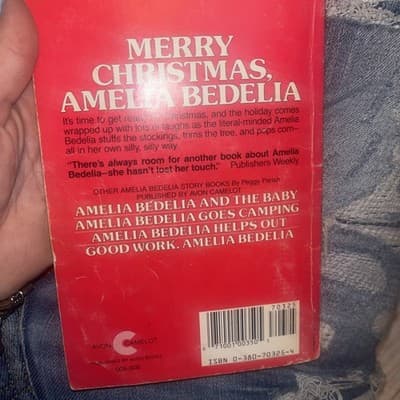 Merry Christmas Amelia Bedelia Preowned Paperback By Peggy Parish Vintage 1986 - Thumbnail 2