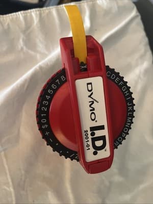 Vintage Red DYMO I.D. 2001-01 Label Maker vh1 - Thumbnail 2
