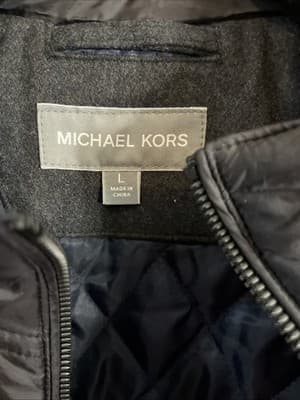 Women’s Size Large Michael Kors Charcoal Pea Cost With Puffy Liner NWT - Thumbnail 3