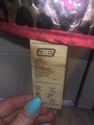 Pink Leopard Front Windshield Sun Shade Accordion 57" x 27" - Thumbnail 3