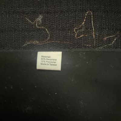 Gold's Gym Power Weightlifting Support Adjustable Belt With Pocket 40” - Thumbnail 2