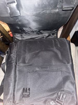 CLUB WYNDHAM® Laptop-Tablet-Messenger Padded Travel Case 12” x 15” x 4" - Thumbnail 2