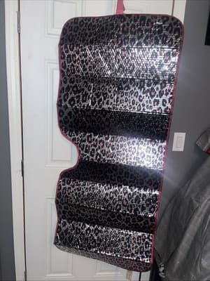 Pink Leopard Front Windshield Sun Shade Accordion 57" x 27" - Thumbnail 2