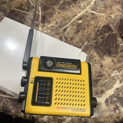 Vintage AM/FM Weather Band Radio with Pivoting LED Light -sealed in package - Thumbnail 2