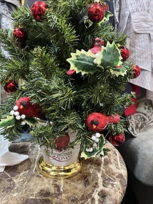 Wysocki Brandtelwfora Gift Made In China Christmas Tree Lights And Cardinals - Thumbnail 2