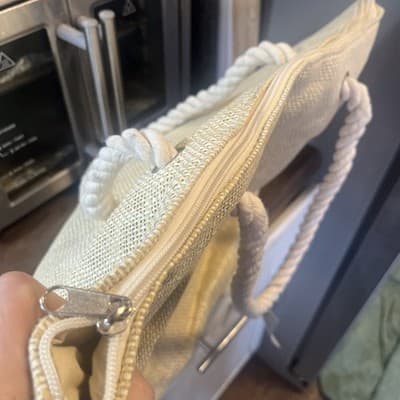 West Loop Brand Beach Tote Bag From Walgreens Beige Zip Close 18 X 15x 7” - Thumbnail 4