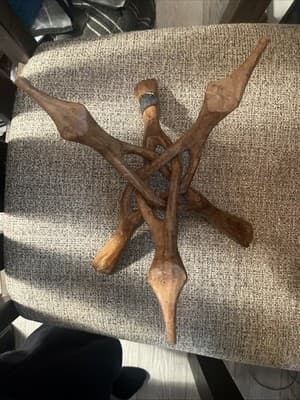 Hand carved wooden Tripod - Thumbnail 2