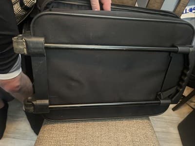 Concourse Luggage Black Carry On With Rollers - Thumbnail 5