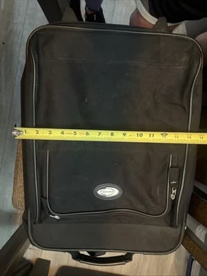 Concourse Luggage Black Carry On With Rollers - Thumbnail 2