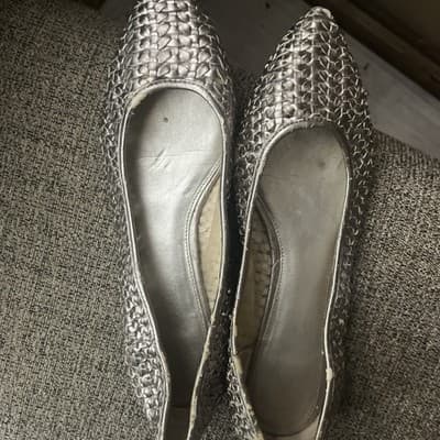 Women’s Silver Flats Size 9.5M Woven By Mark Fisher Brand - Thumbnail 3