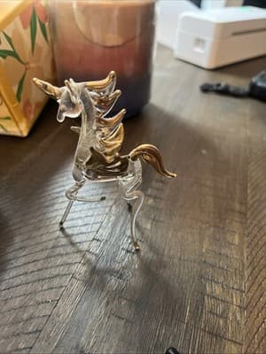 Hand Blown Glass Unicorn/Horse With Gold Wings, Tail And Mane. 50+ Years Old - Thumbnail 5
