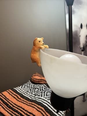 Flower Pot Hugger Figurine Cute Garden Animal Statue for Home Lawn Courtyard - Image 1