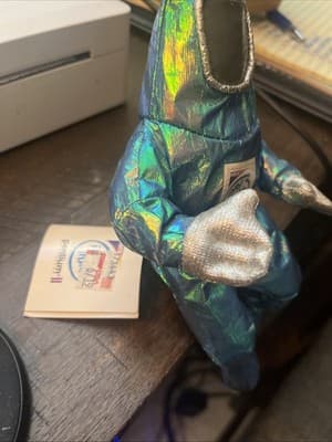 Intel Inside Blue Bunny People Spaceman Plush Figure 1997 New With Tags - Thumbnail 2