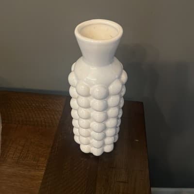 Old East Main CO Ceramic Bubble Vase White 9 Inches Tall Diameter 2.5 Inches NEW - Thumbnail 3