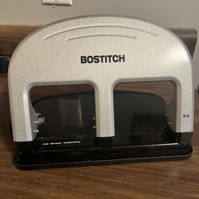 bostitch 3 hole punch 40 Sheet Capacity Silver And Black - Image 1
