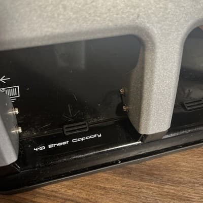 bostitch 3 hole punch 40 Sheet Capacity Silver And Black - Thumbnail 3