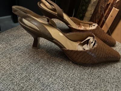 Liz Claiborne Flex Faux Alligator Slingback Womens Heels Size 10M - Thumbnail 2