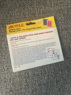 2 Pack Large Print Jumbo Playing Cards – Perfect for Family Game Nights & Fun - Thumbnail 4