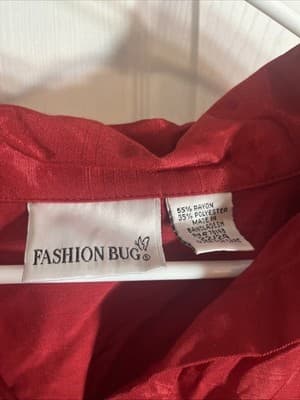 Fashion Bug Womens 3xl Red Collared With Gold Buttons - Thumbnail 2