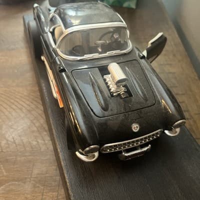 1957 Chevrolet Corvette Gasser 1:18 Diecast Model Car Road Legends Black Flames - Thumbnail 6