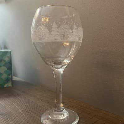 Vintage Gold Trim Libbey Glass Frosted Winter Wine Goblet - Thumbnail 6