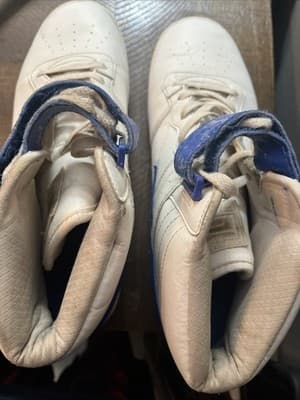 These are Fila Men's Vulc Size 12 - Thumbnail 2