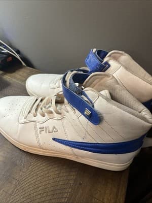 These are Fila Men's Vulc Size 12 - Image 1