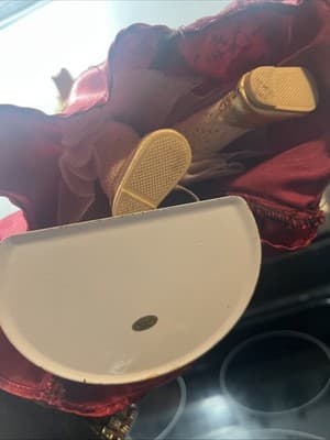 Avon 2001 Holiday Radiance Special Memories Porcelain Doll Isabel 17” Tall - Thumbnail 7