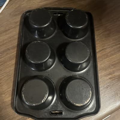 PRESTIGE Muffin Baking Tray - Non Stick 6 Cup - VGUC Set Of 2 - Thumbnail 4