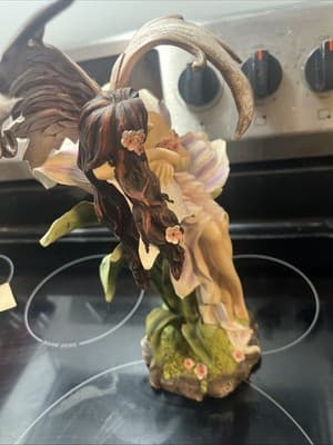 14” Fantasy Fairy sitting on the Daylily Flower figurine statues - Thumbnail 6