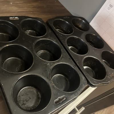 PRESTIGE Muffin Baking Tray - Non Stick 6 Cup - VGUC Set Of 2 - Thumbnail 2