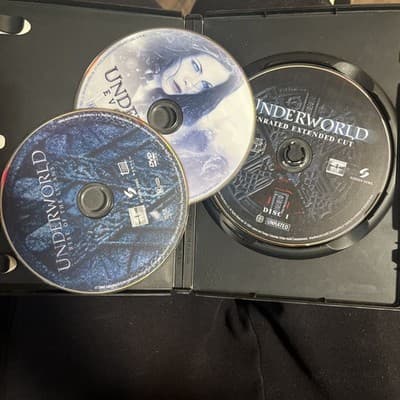 Underworld Trilogy (DVD) - Thumbnail 3