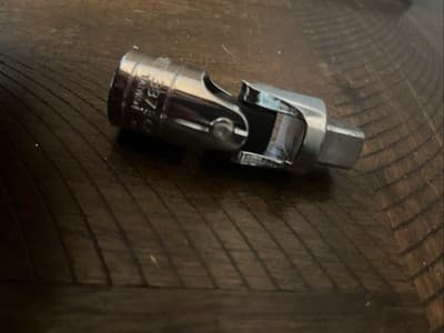 Kobalt 337342 1/2" Drive Flex/Universal Chrome Socket Adapter - Thumbnail 2