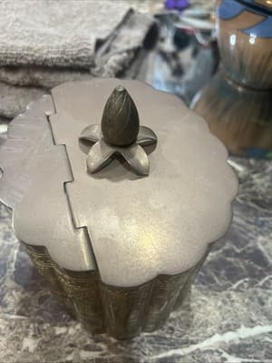 Charlwa Sadwk 4098 Brass Oval Hinges Engraved Box With Upsidedown Pineapple Top - Thumbnail 5