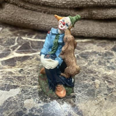 Small Clown With Dog Figurine - Thumbnail 5