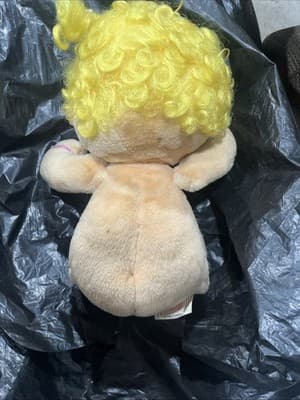 Vintage 1985 Kenner Blonde Yellow Hair Hugga Bunch Doll Precious Hugs NOSTALGIA - Thumbnail 3