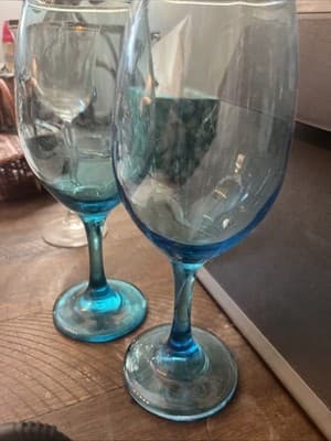 Set of 2 Teal Blue 12 oz Stemmed Wine Glasses Water Goblets - Thumbnail 4
