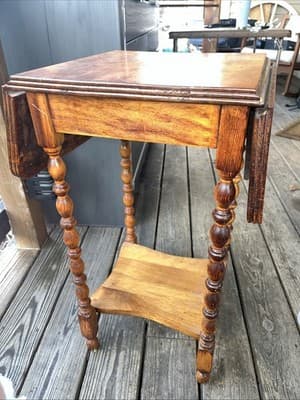 Solid Wood Mid- to Late 19th Century Vintage Antique Drop-leaf Table - Image 1