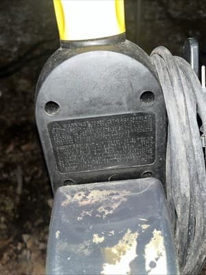 Bissell Floor Finishing Machine Model Number 47B2W 120 V 60 Hz 3.4 A Tested Good - Thumbnail 4