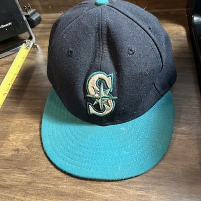 Vintage Seattle Mariners MLB Embroidered Logo Baseball Fitted Hat Size 7 - Thumbnail 2