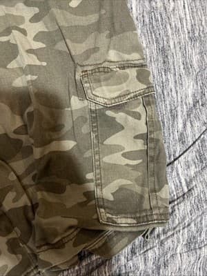 GEORGE MENS AT THE KNEE CAMOFLAUGE CARGO SHORTS SIZE 38 CASUAL SUMMER POCKETS - Thumbnail 2